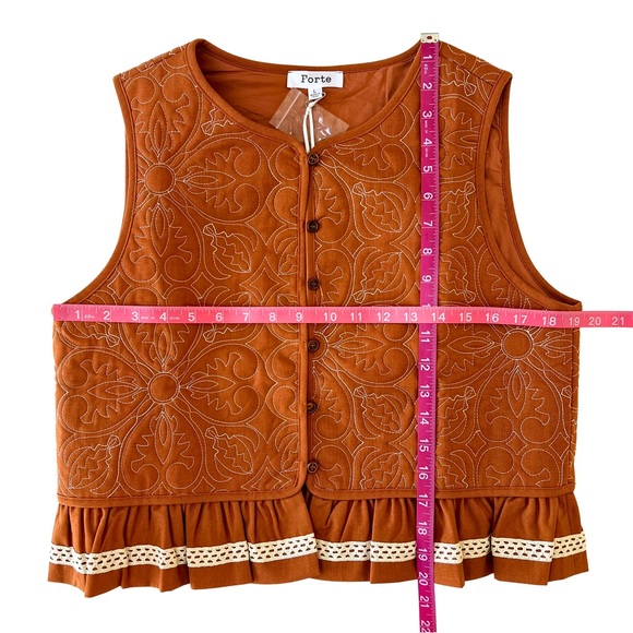 Quilted Peplum Vest with Lace Trim in Terracotta | Western Boho - Picture 15 of 15
